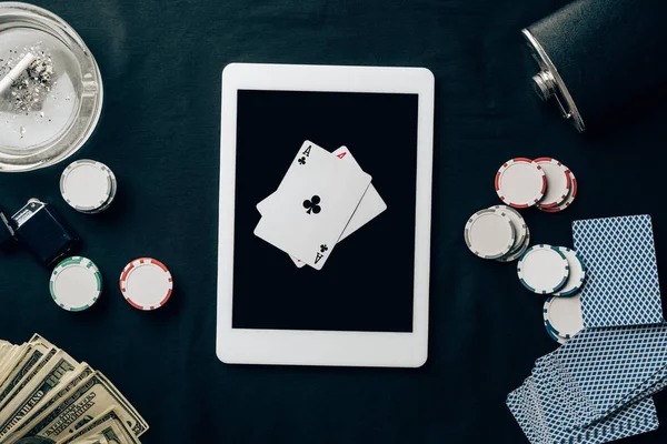 Cash-out confirmation and balance update